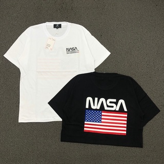 เสื้อยืดแขนสั้น พิมพ์ลายธง Nasa สีขาว และสีดํา