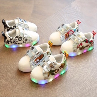 รองเท้าผ้าใบเด็กสไตส์เกาหลี มีไฟ LED สีดำ,แดง,เหลือง