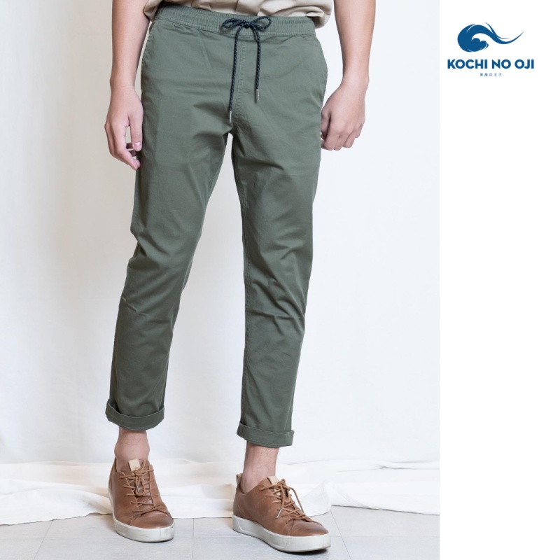 Kochi No Oji/Chino Jump Jogger-Green /กางเกงผ้าชิโน่ กางเกงลำลอง 5 ส่วน สแลคชายใส่สบาย กางเกงชิโน่ทร