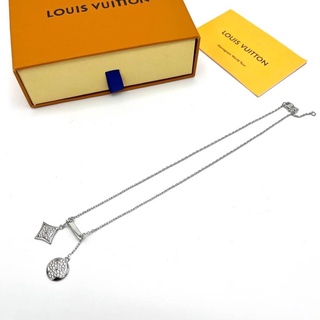 LOUIS VUITTON DIAMOND BLOSSOM NEGLIGE NECKLACE, WHITE GOLD AND DIAMONDS เครื่องประดับ แบรนด์หลุยส์วิตตอง สร้อยคอห้อยจี้