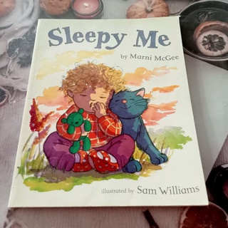 หนังสือปกอ่อน Sleepy Me By Marni McGee มือสอง