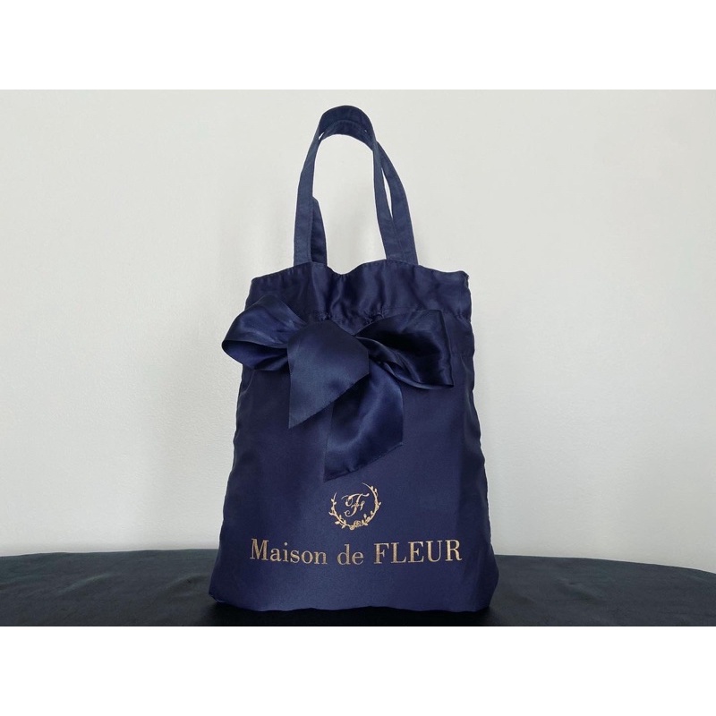 กระเป๋าผ้า Maison de fleur มือสอง