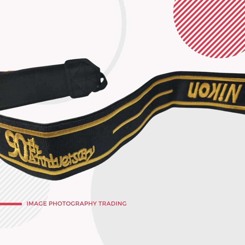 สาย Nikon 90th Anniversary Edition สําหรับ Nikon DSLR