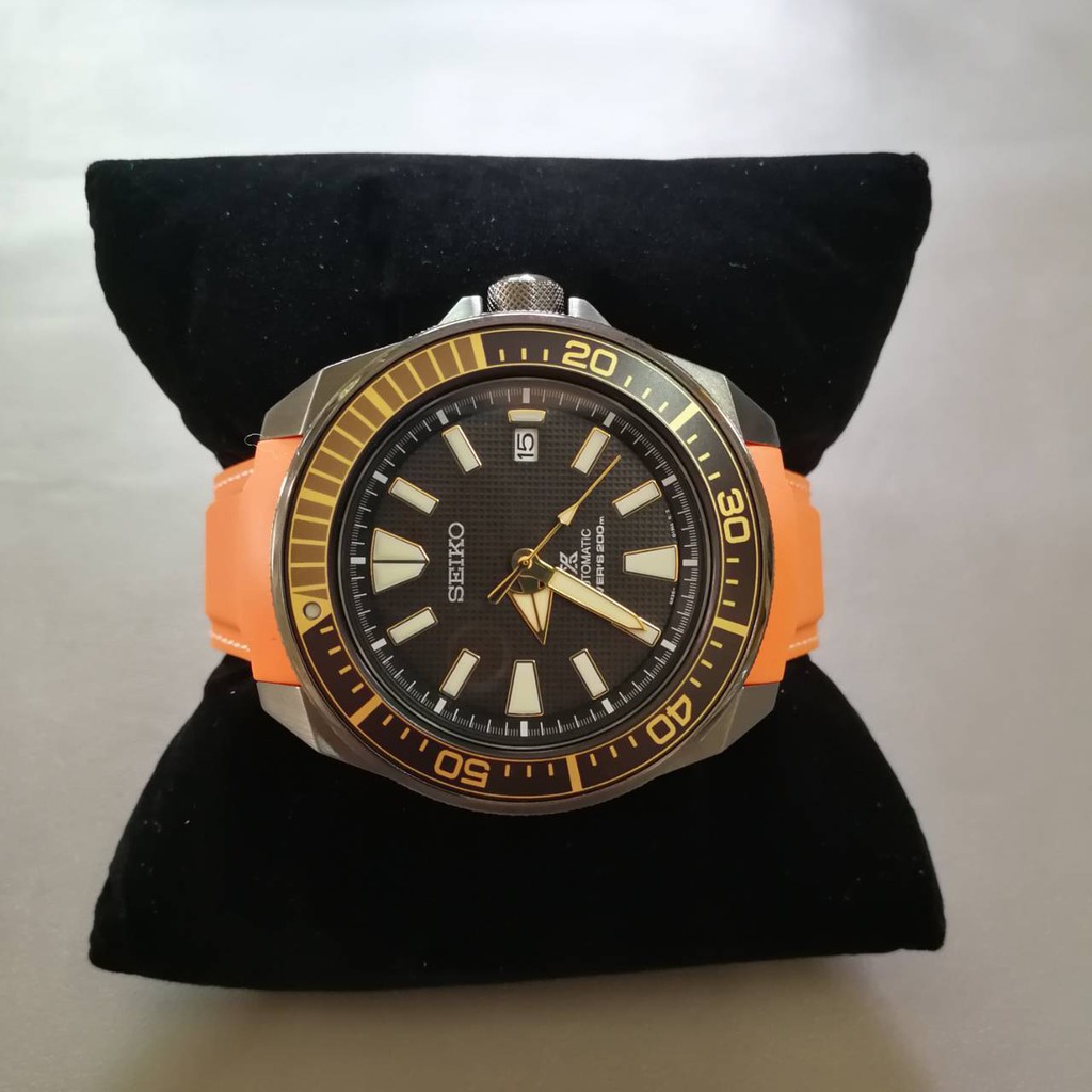 Samurai และ Seiko สายนาฬิกาโค้ง22mm for Seiko 5 ดำน้ำ 100 M รุ่น SNZF15K1 SNZF17K1﻿ SNZF22J1 และ ซามูไร SRPB99 โค้ง