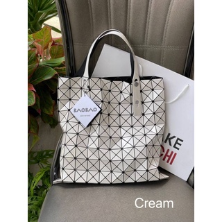 📮@1,690.-🔥🔥Good Day Good Time ลด 7 % 🔥🔥💯Baobao Issey Miyake Prism Frost ToTe Bag