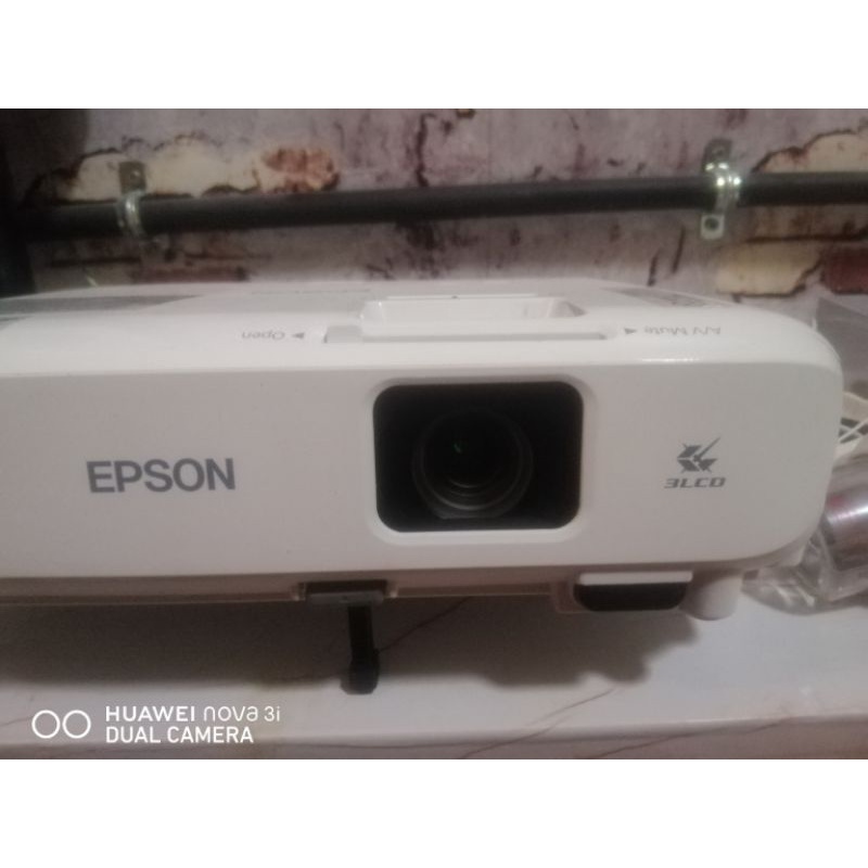 EPSON Projector​ EB-S05