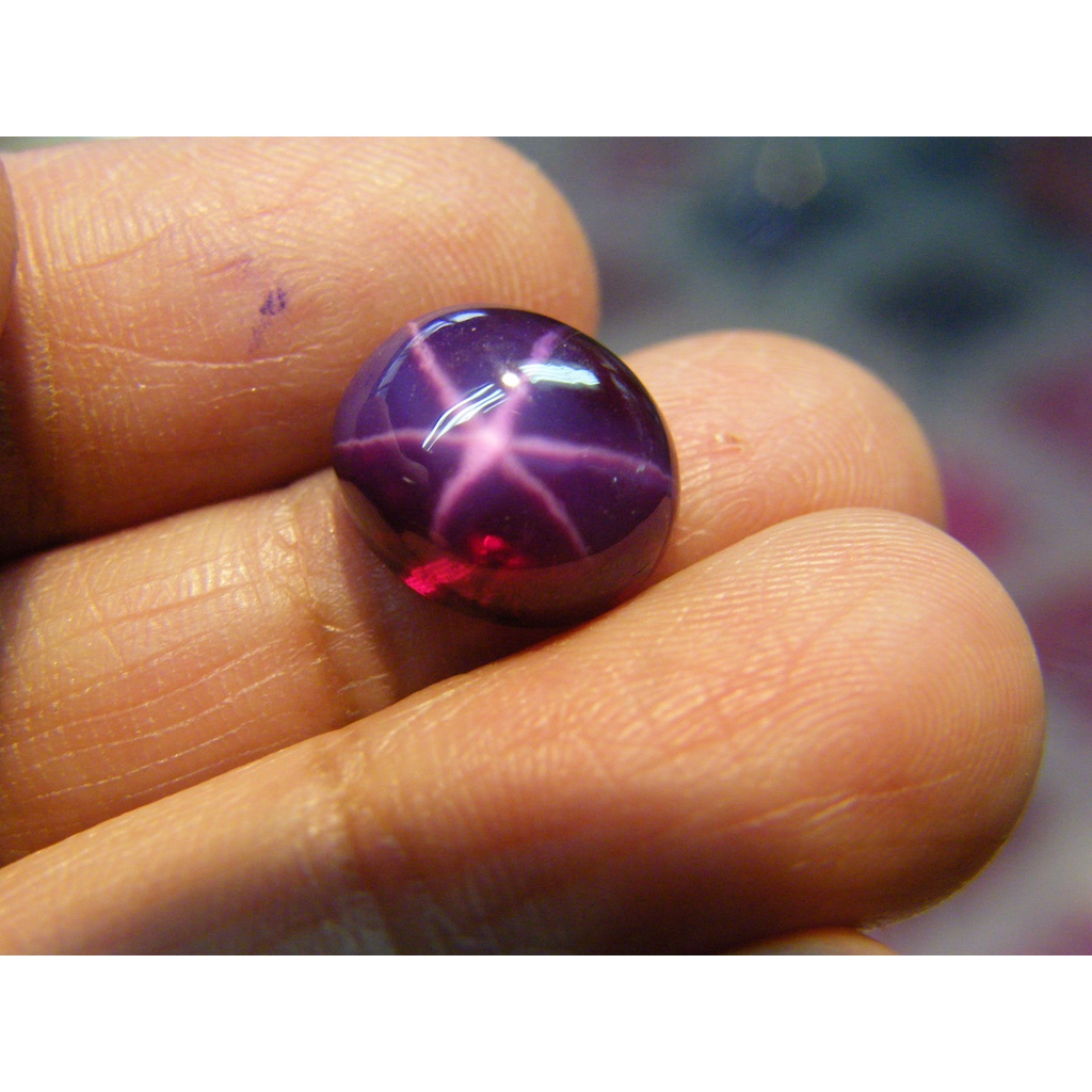 พลอยอัดลิลลี่สตาร์ พลอย สีม่วง Amethyst อเมทิสสี ของเทียม มีหลาย ขนาด 10X12 มม รูปไข่ 8.80 กะรัต 1เม็ด
