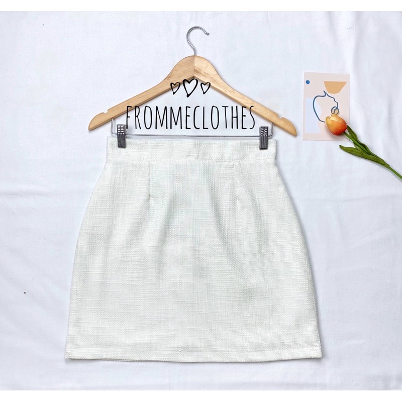 Frommeclothes กระโปรงทรงเอผ้าชาแนลสีขาว(XS-5XL)