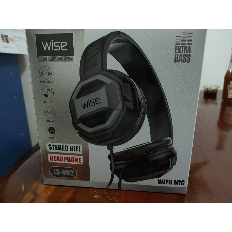 หูฟังชนิดครอบหู "wise"