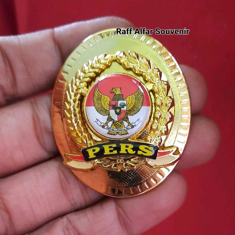 GARUDA PERSON PIN / WARMAN PERS PIN