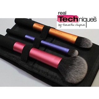 Real Techniques Brush: On Location Travel Essentials Set