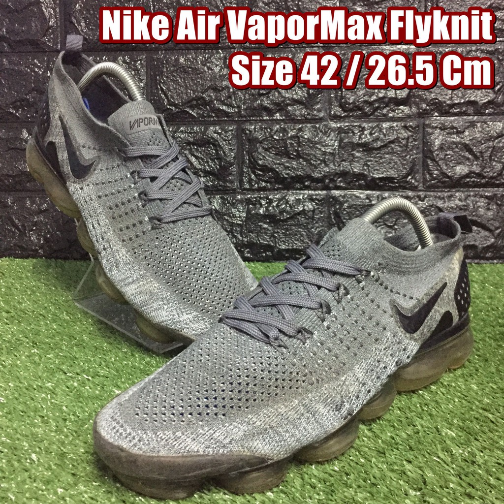 Nike VaporMax Flyknit รองเท้าผ้าใบมือสอง Size 42 / 26.5 Cm