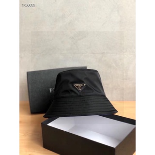 หมวกปราด้า หมวกปาด้า prada cap hat แบรนด์เนมbrandname