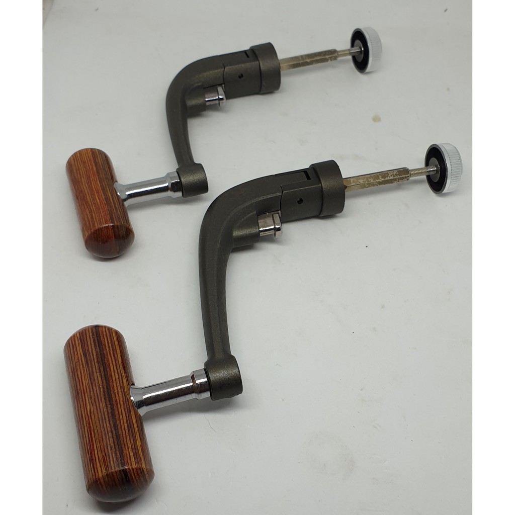 อะไหล่มือหมุน รอก ashino รุ่น gs/cm ใส่รอก #1000-5000 ขนาดแกน 4.5mm แบบพับได้พร้อมน็อต