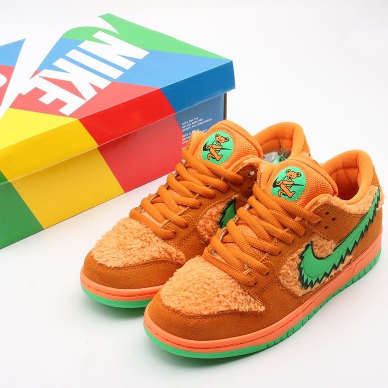 nike sb yellow bear