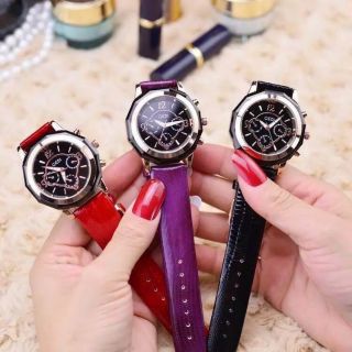 💠Gedi watch⏰
สินค้าแท้ กันน้ำ80% 
- พร้อมกล่อง
ราคาเรือนละ 590บาท