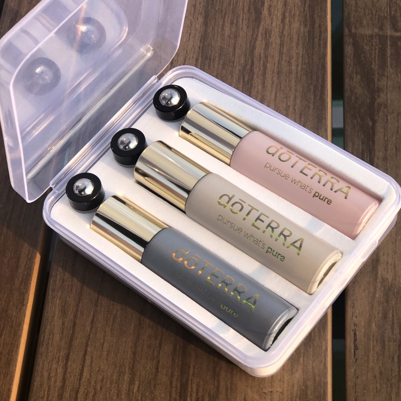 Doterra, The More Than Mill, The Ball ขวดน้ําหอมเอสเซ้นต์เปล่าขนาด 5 มล./10 มล. 3 ชุด/กล่อง
