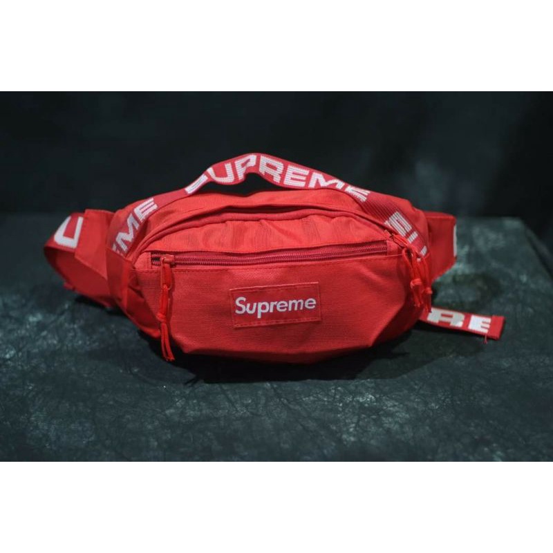 กระเป๋าคาดเอว-คาดอก  Supreme สีแดง ของแท้ ลิขสิทธิ์ประเทศไทย โครตเท่ มีมา4สี ลดกระหน่ำซัมเมอร์เซลล์