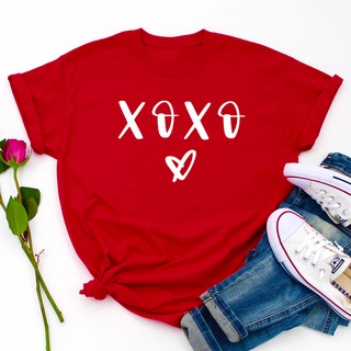 【100% cotton】Xoxo เสื้อยืดผ้าฝ้าย พิมพ์ลายหัวใจน่ารัก ของขวัญวันวาเลนไทน์ สําหรับผู้หญิง คู่รัก