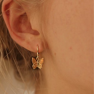 ต่างหูห่วงลายผีเสื้อใส่แล้วดูแพง butterfly earring