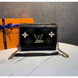 Louis Vuitton TWIST 25cm งานออริ