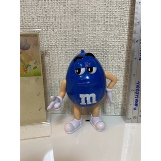 M&amp;M สีน้ำเงิน ด้านในเลอะแป้งล้างออกค่ะ พอดีลูกเอาไปใส่แป้งค่ะ😅 ของแท้ สภาพ92%