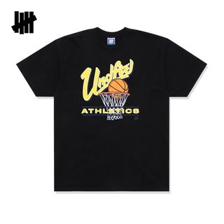 Undefeated เสื้อยืดคอกลม แขนสั้น พิมพ์ลายตัวอักษรห้าแถบ บาสเก็ตบอล สําหรับผู้ชาย และผู้หญิงS-5XL