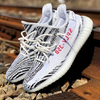 Yeezy boost 350 Zebra