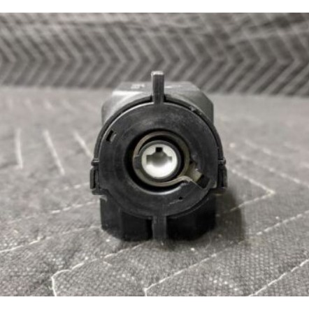 สวิตช์กุญแจสตาร์ท Valeo BMW 61326901961