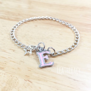 Pinky Starry Alphabet bracie กำไลจี้ตัวอักษรพร้อมดาว