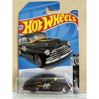 Hotwheels ‘47 Chevy Fleetline(N22)