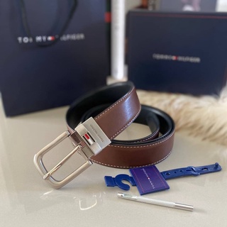 TOMMY HILFIGER  เข็มขัดสไตล์คลาสสิค  หัวเข็มขัดสุดเท่ อะไหล่เงิน  Code:B9D130165  แบรนด์แท้ 100% งาน Outlet