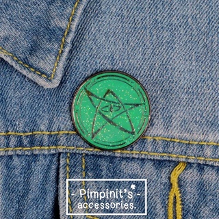 📬 พร้อมส่ง : เข็มกลัดลายเพนทาแกรมสีเขียวกลิตเตอร์ | Green Glitter Pentagram Enamel Brooch Pin.