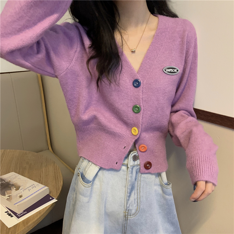 Dahong เสื้อครอปK101 เสื้อไหมพรม​คอวี cardigan รูปที่ 3