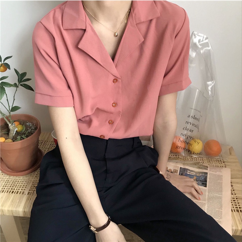 พร้อมส่ง+มี4 size เชิ้ตรุ่นยอดฮิต เชิ้ตคอปกฮาวาย แขนสั้น ทรงเกาหลี ผ้าไหมอิตาลีอย่างดี พริ้ว สวย ใส่สบาย ไม่ร้อนGD1400
