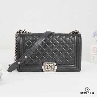 CHANEL BOY 10 BLACK LAMB RHW