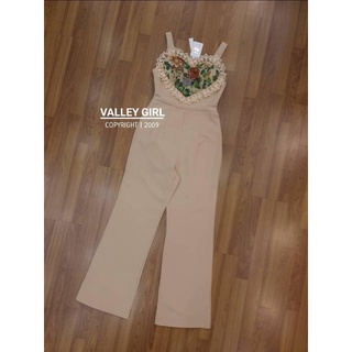 จั๊มสูทขายาวแต่งผ้าทออกสีครีม งานป้าย Valley girl SizeS ***มือ1ป้ายห้อย