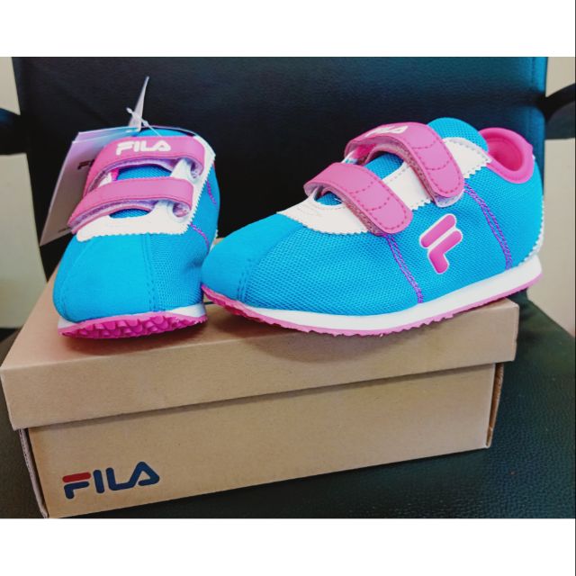 รองเท้าผ้าใบ fila เด็ก