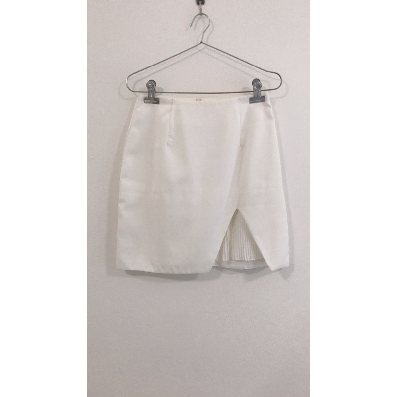 กระโปรงขาว สวยมากๆ pattern ดีงามค่ะ