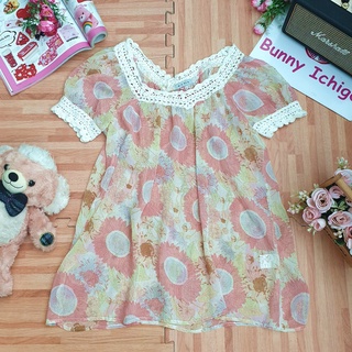 🍓 MARNA 🐰 เสื้อ คอวี อก 38 นิ้ว น่ารัก ผ้าบางซีทรู ลายดอกไม้