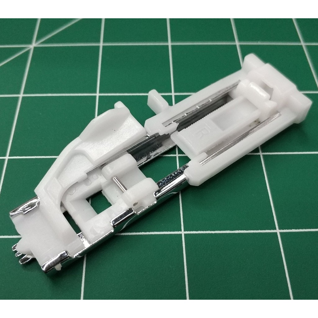 ตีนผีเย็บทำรังดุม เจาะรังดุม JANOME ELNA มีสไลด์ BUTTON-HOLE สำหรับก้านclipon 6มม ⚡️ สำหรับจักรไฟฟ้า แมคคานิค