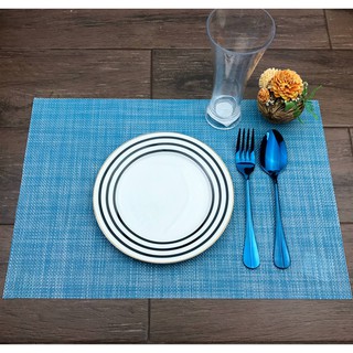 ที่รองจานสีฟ้า PVC Placemat ทนความร้อน เข้าเครื่องล้างจานได้ ขนาด 30x45cm. #Twin Fish รหัส PPM-129