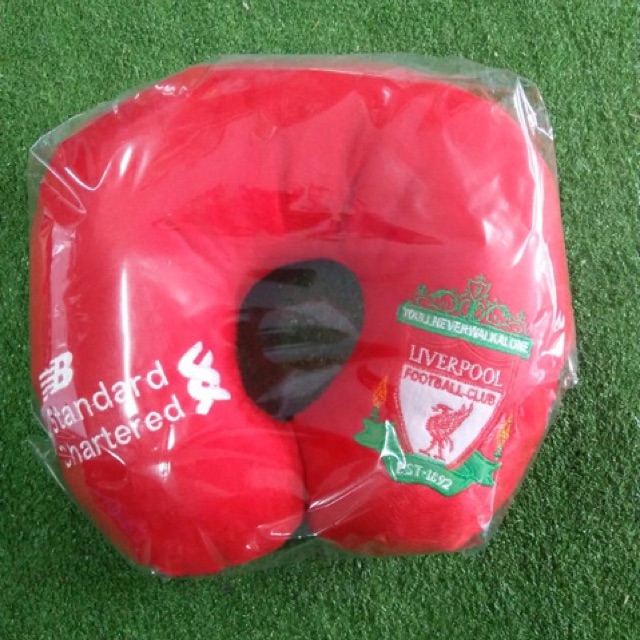 ‼️พร้อมส่ง‼️หมอนรองคอลิเวอร์พูล