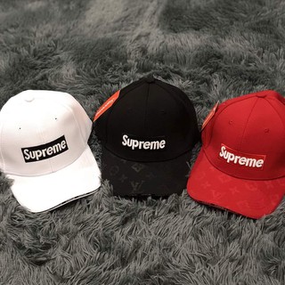 SUPREME​ TAG