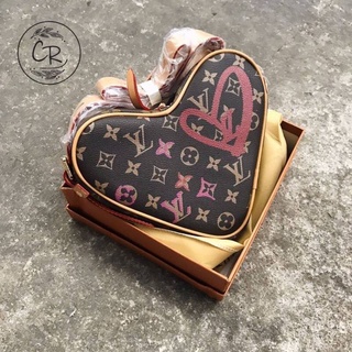 กระเป๋า Louis Vuitton Coeur Heart Bag Game On