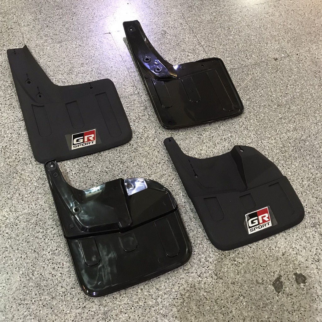 ยางกันโคลน Revo 2015 2017 2019 2021 2022 แค๊ป 4 ประตู  z edition ลาย GR sport - รูปที่ 3