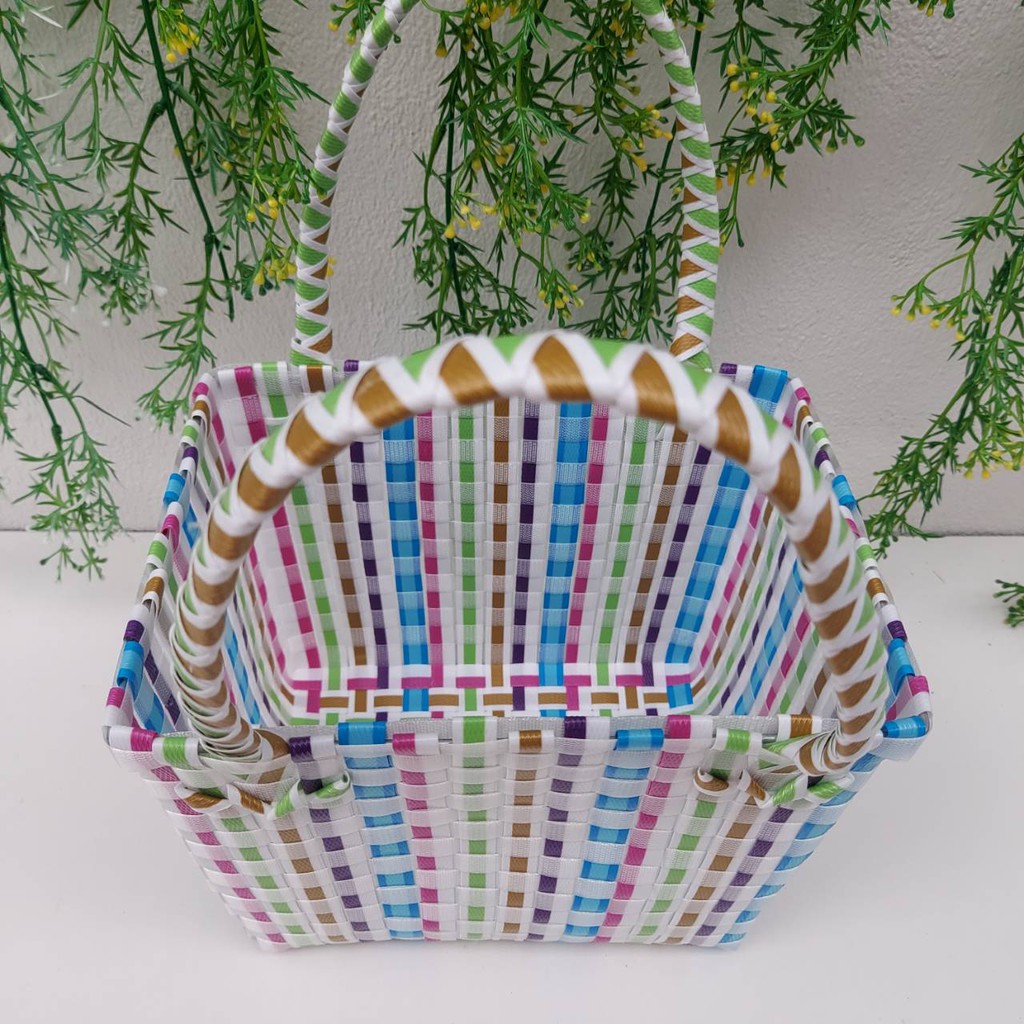 ตระกร้าสานเส้นพลาสติก รุ่นจ่ายตลาดจิ๋วแจ๋ว ขนาด กว้าง 16 ยาว 23 สูง 18CM ขอบปาก - รูปที่ 5