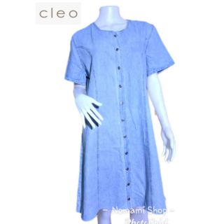 แบรนด์  CLEO PETTITES Made in Canada  เดรสแขนสั้นทรงเอ อก 44" สภาพงาม