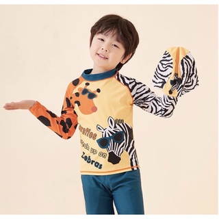 #ชุดว่ายน้ำเด็ก Giraffe Vs Zebra (3 ชิ้นเสื้อ/กางเกง/หมวก) #ชุดว่ายน้ำ