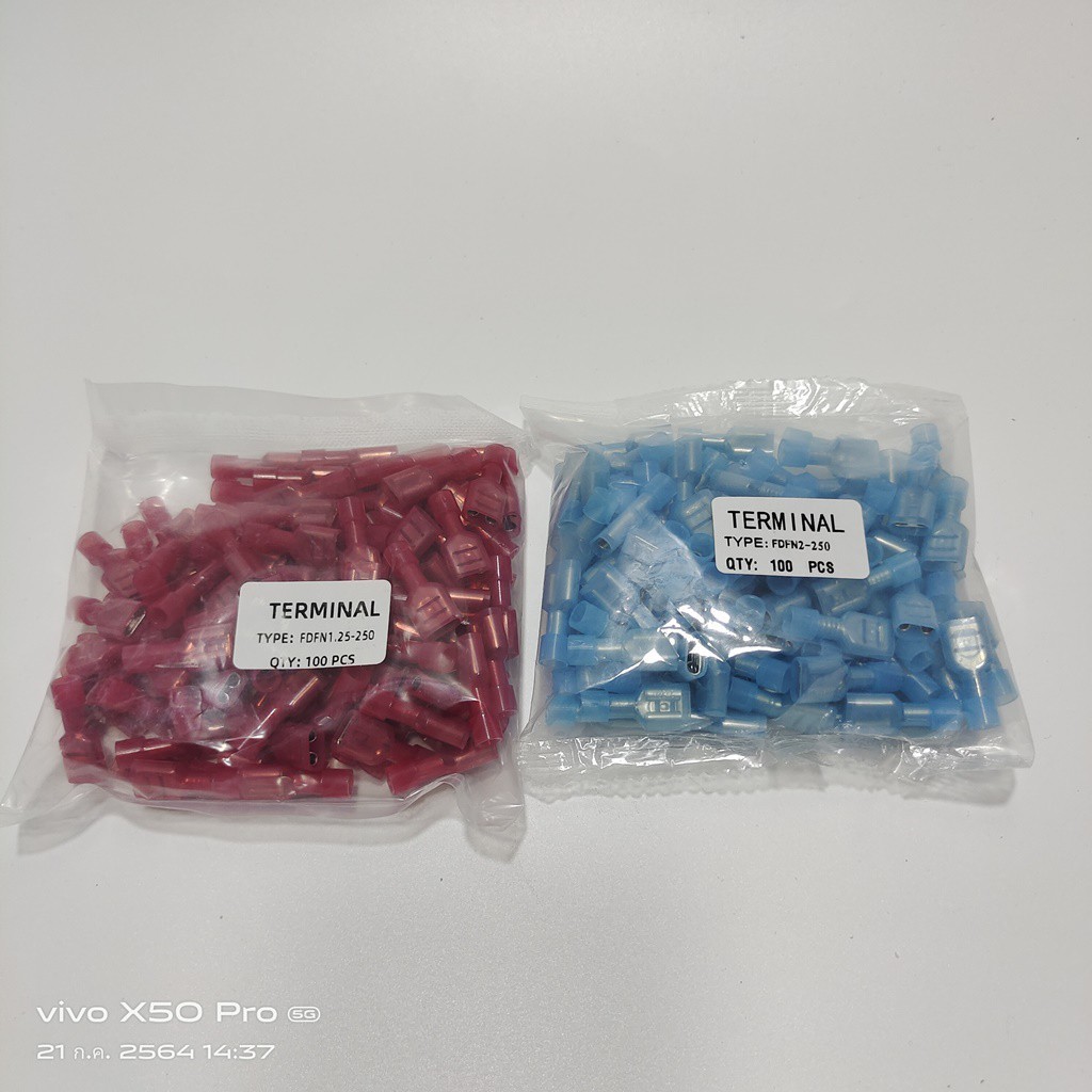 MODEL:FDFN1.25-250/FDFN2-250 หางปลาแบนเสียบแบบหุ้มเต็มตัวเมีย แดง ฟ้า แพ็คละ 100ชิ้น
